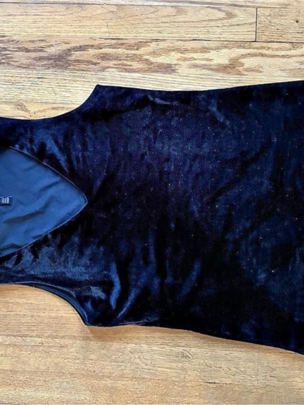 White House Black Market, Velvet, sleeveless top,  Size XS Like New